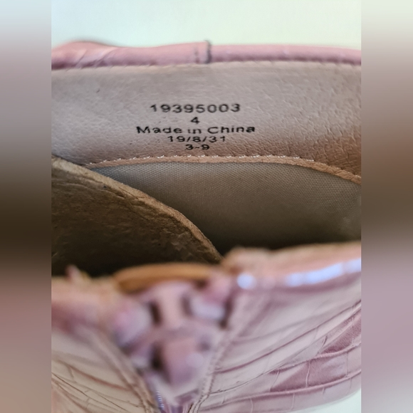 Dorothy Perkins pink faux leather ankle boots mock croc block heel new - Picture 6 of 8